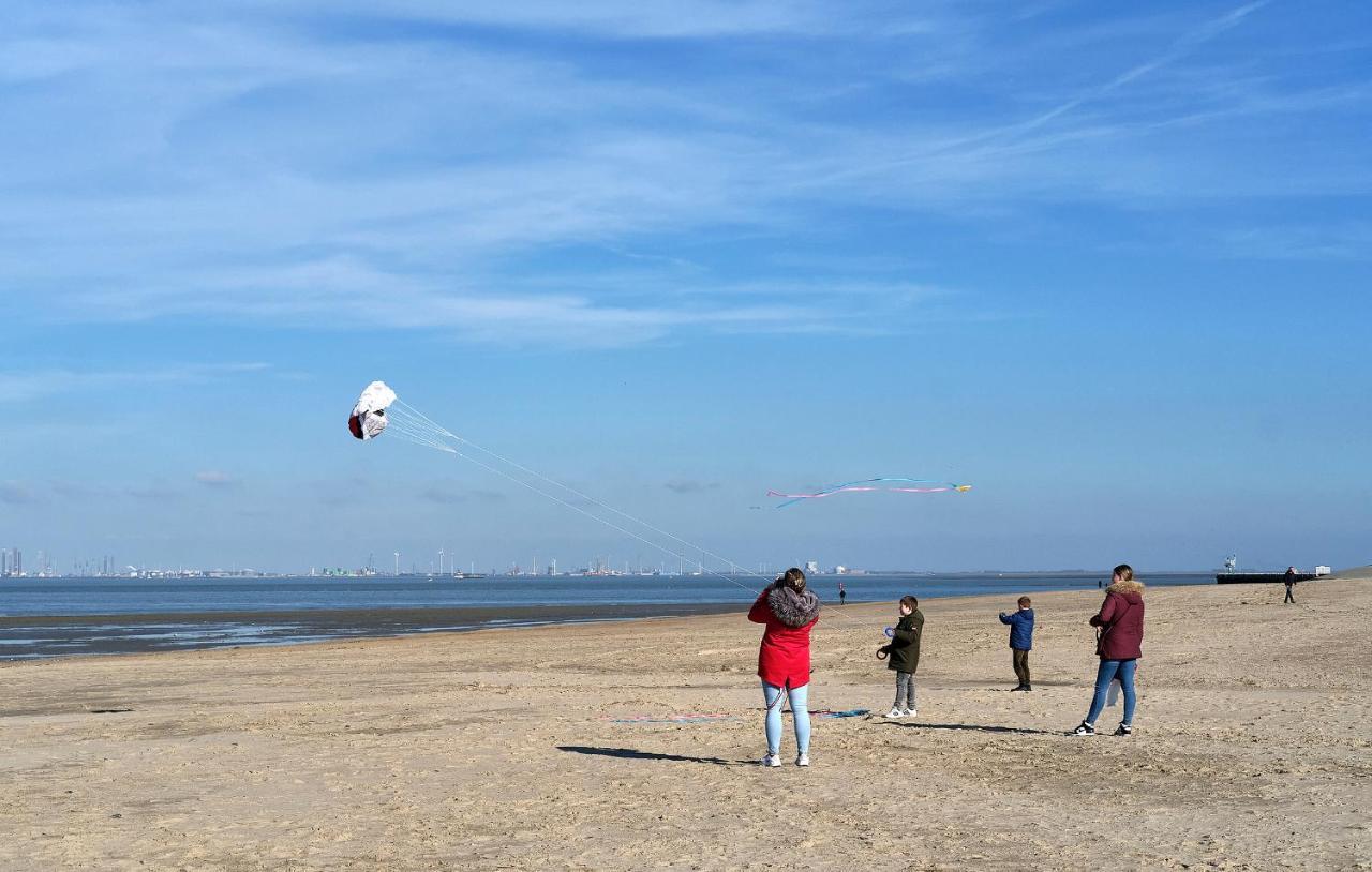 Kustverhuur, Vakantiepark Fort Soleil 43 ブレスケンス エクステリア 写真
